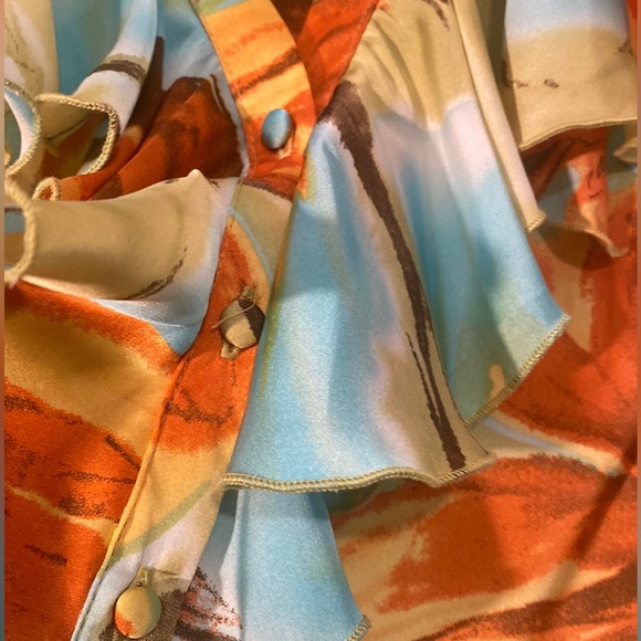 Essentials colorful floral tropical costal button up designer Blouse - Picture 12 of 13